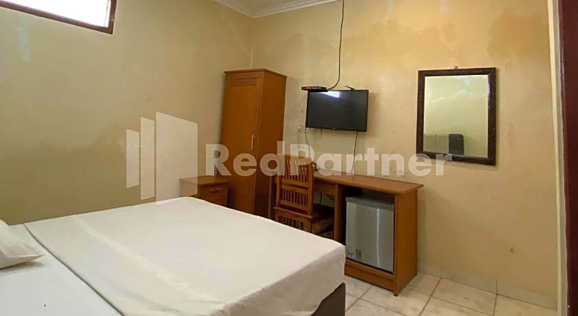 Hotel Kurnia @ Jln Pemuda Blora RedPartner