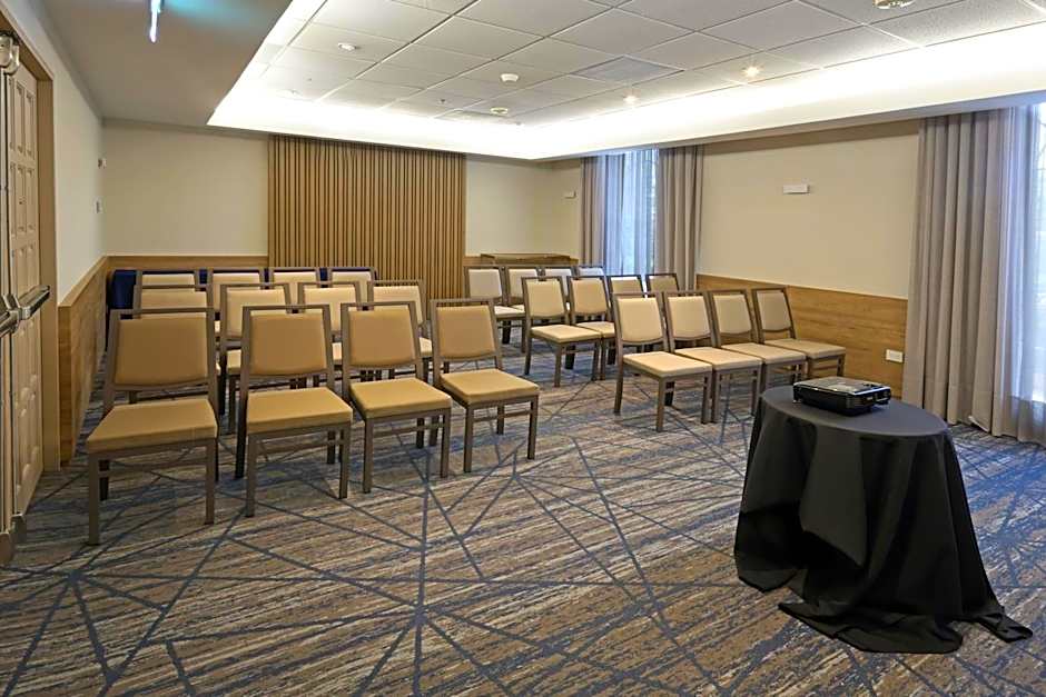 Holiday Inn Express Monterrey Galerias-San Jeronimo By IHG