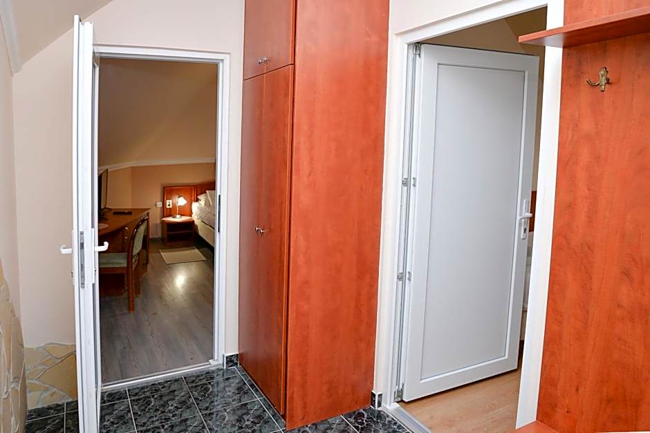 Major Panzió és Étterem