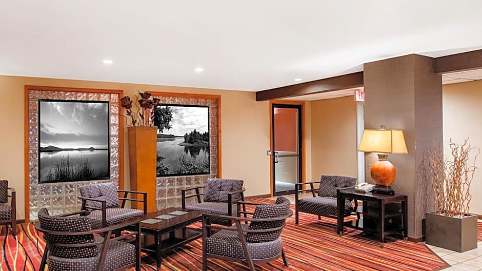 Super 8 by Wyndham Brookings