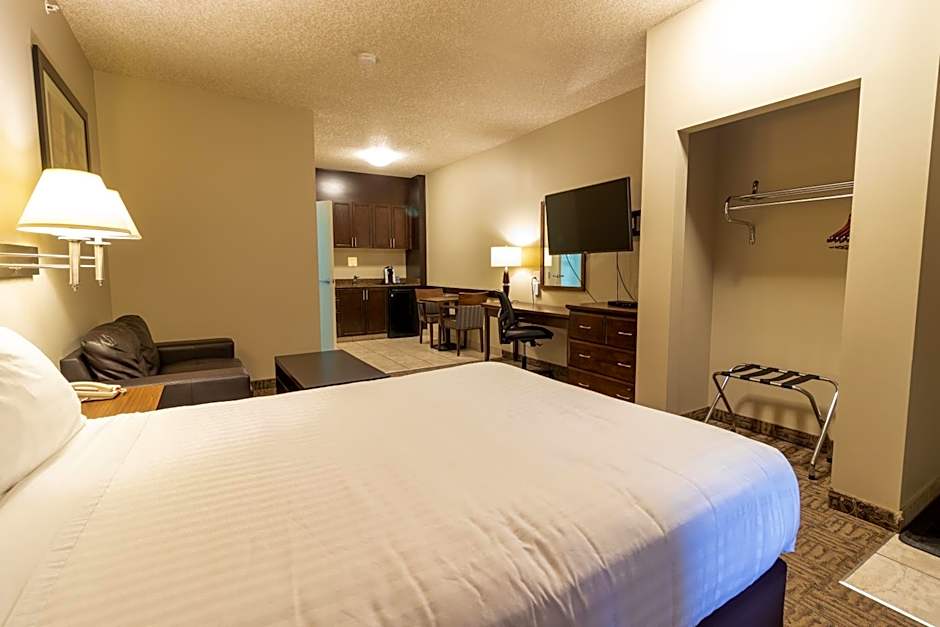 BCMInns - Lac La Biche