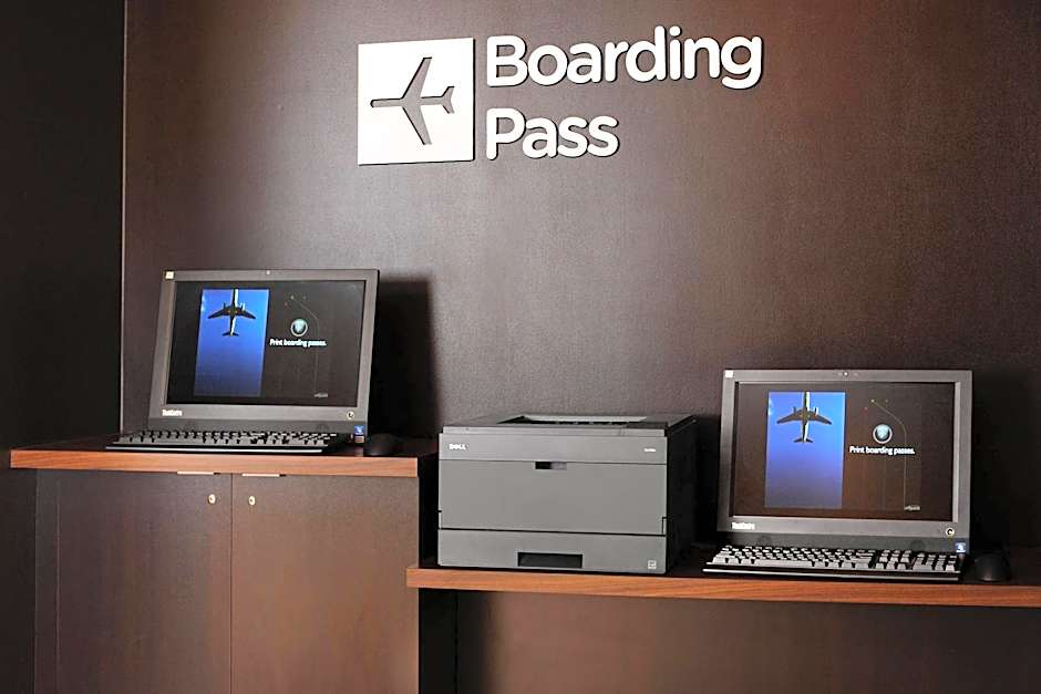 Courtyard by Marriott Houston Hobby Airport
