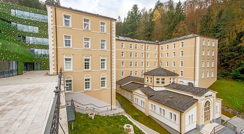 Hotel Zdraviliski dvor