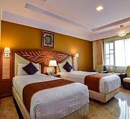 Golden Metro Hotel