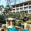 Dusit Thani LakeView Cairo