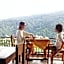 Aris Homestay and Warung Made