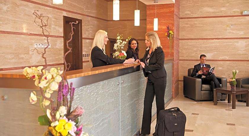 The Royal Riviera Hotel Doha