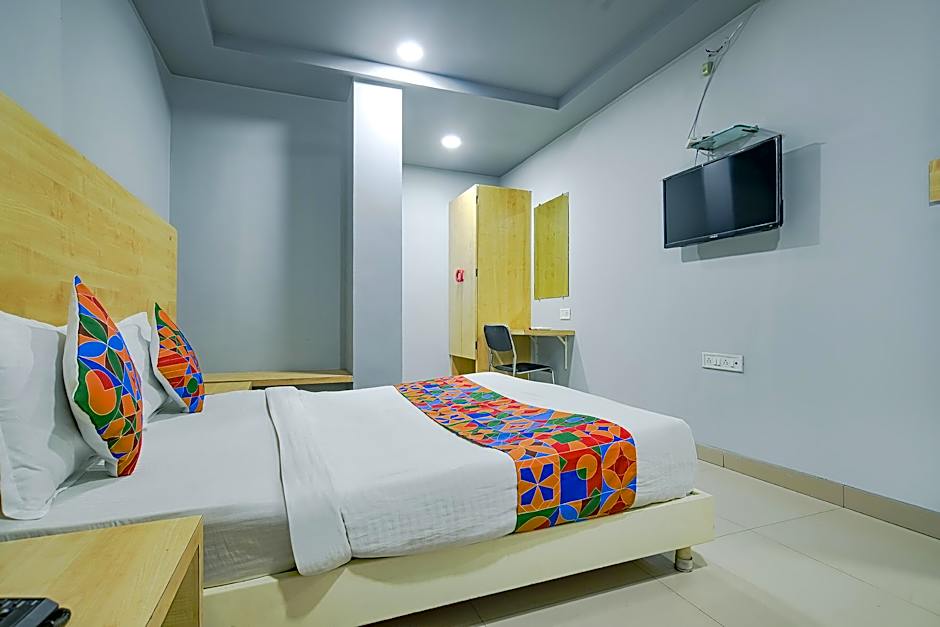 OYO Townhouse 81349 Townhouse Friends Inn – Indore, OH