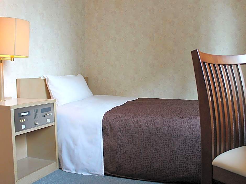 Hotel Livemax BUDGET Fuchu Annex