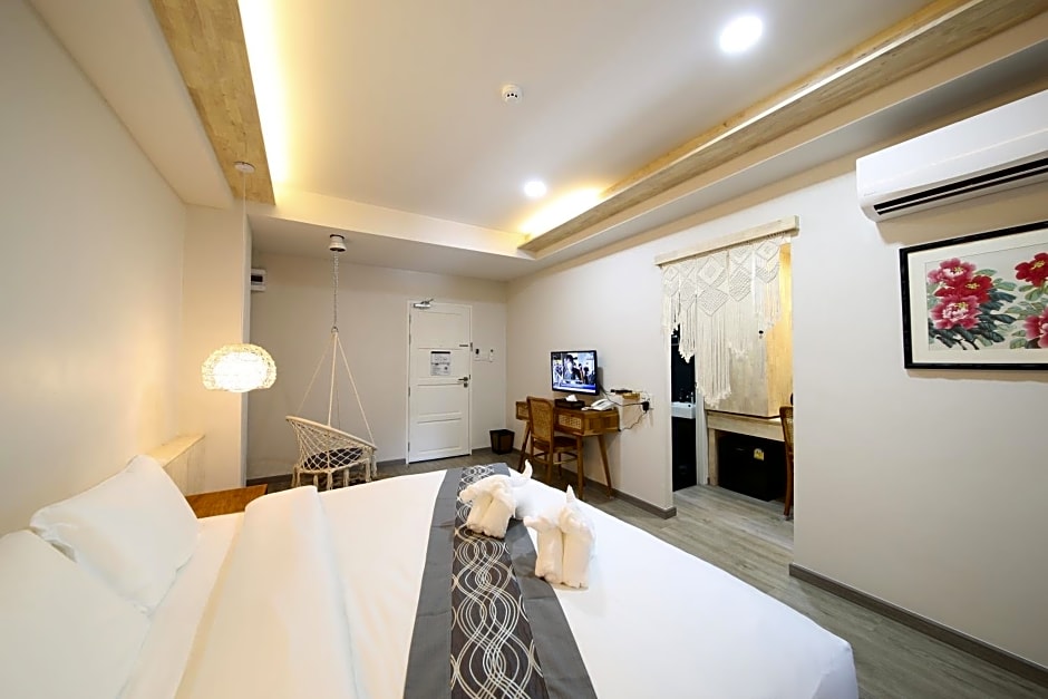 The Wood Pattani Hotel