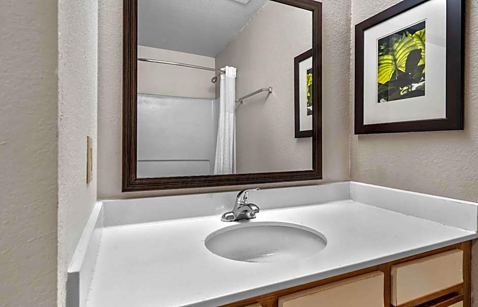 Extended Stay America Suites - Dallas - Plano Parkway