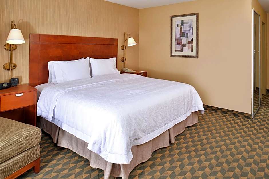 Hampton Inn By Hilton Harrison