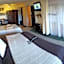 Acra-Retreat Mountain View Lodge