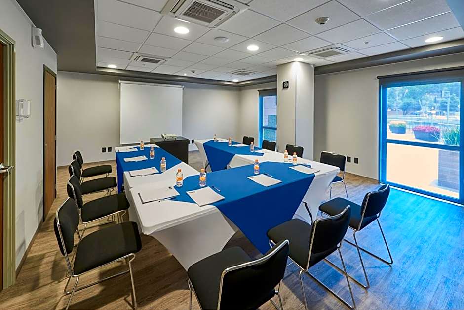 City Express Plus by Marriott Leon Centro de Convenciones