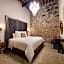 Milo Collection Hotel