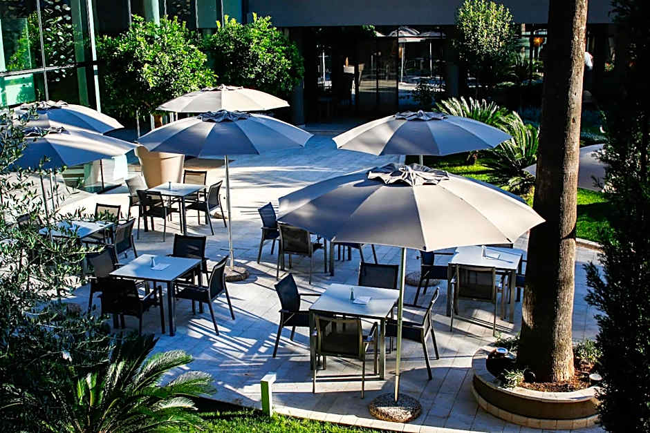 Palmon Bay Hotel & Spa