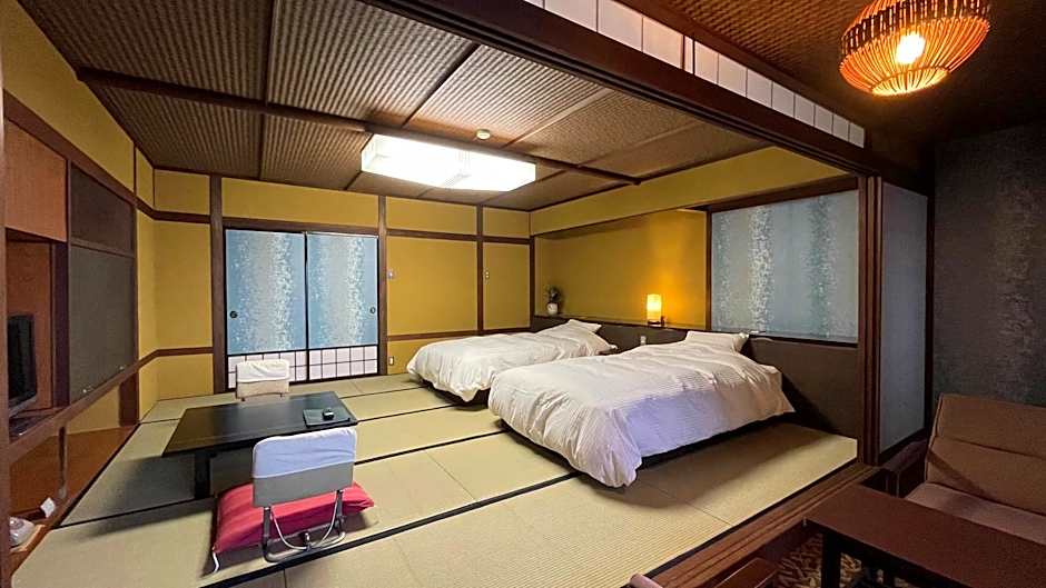 Katayamazu Onsen Kanoya Korakuen