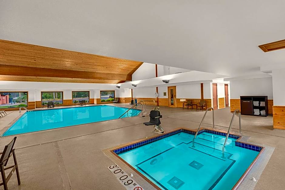 Holiday Inn Express & Suites Hayward By IHG