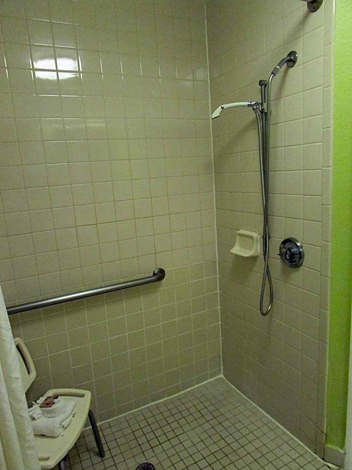 Seralago Hotel And Suites Main Gate East