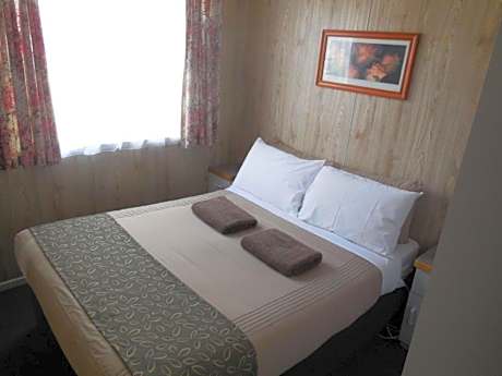 Deluxe Family Cabin 5 Berth 2BR