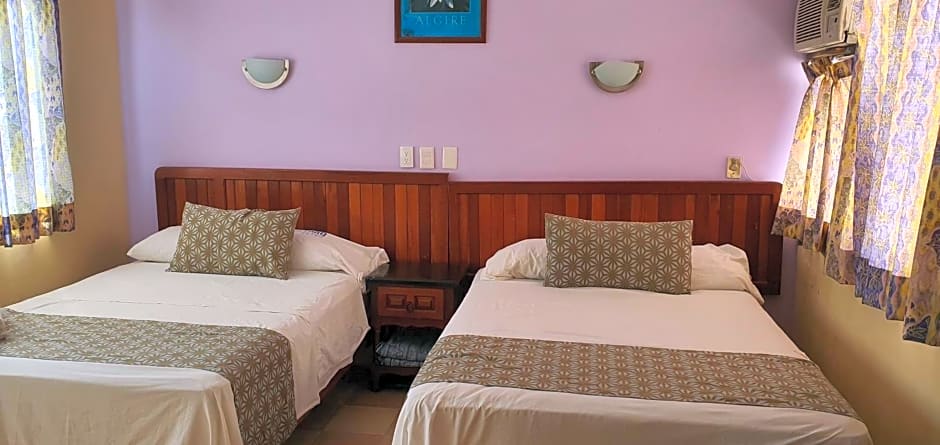 Hotel El Faro Malecon