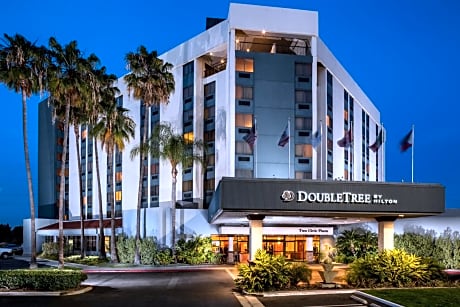 DoubleTree by Hilton Carson