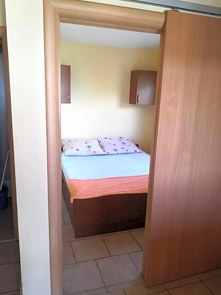 Apartments Andro
