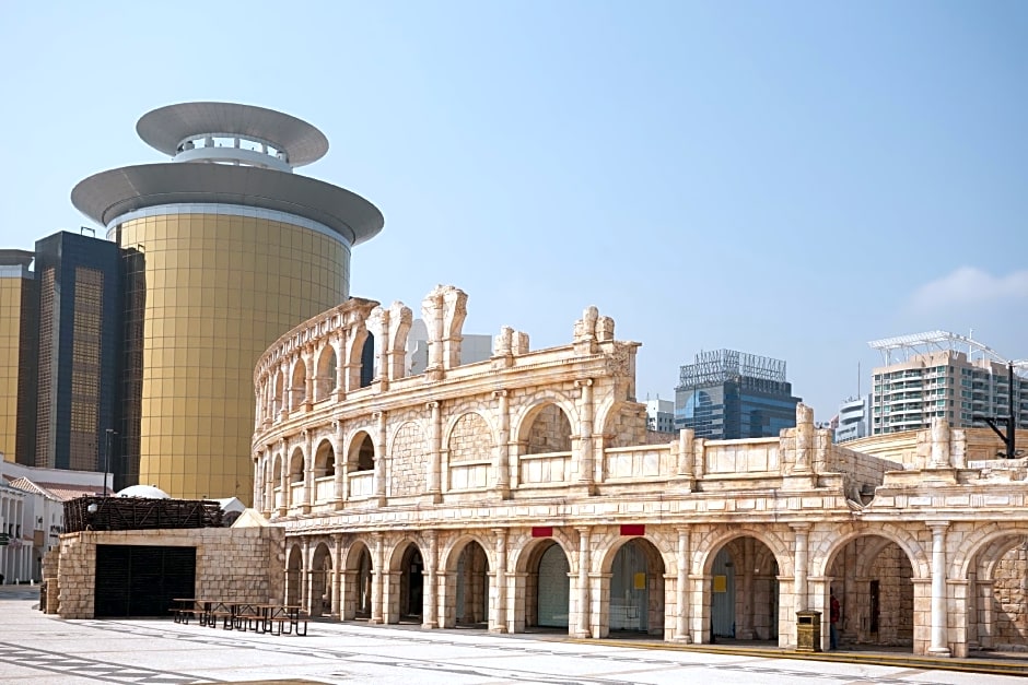 Jai Alai Hotel