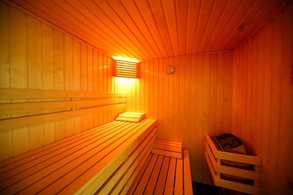 Charme Hôtel et Spa, Montbéliard Sud