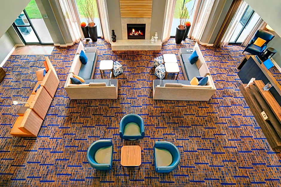 Courtyard by Marriott Boston Raynham