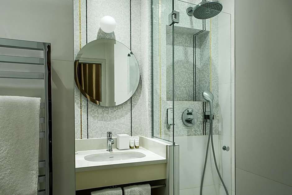 Hotel Des Saints Peres - Esprit de France