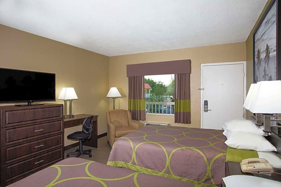 Super 8 by Wyndham Sarasota Near Siesta Key