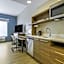 Home2 Suites by Hilton Cincinnati Midtown Oakley