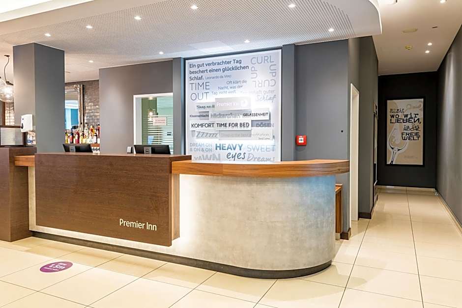 Premier Inn Frankfurt City Centre