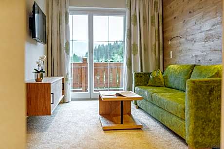 Suite with Garden View