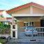 OYO Homes 90300 D'hitech Home