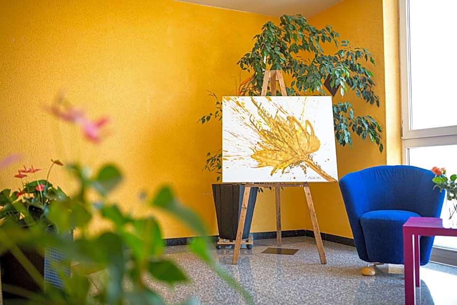 Europa Hotel Garni free parking