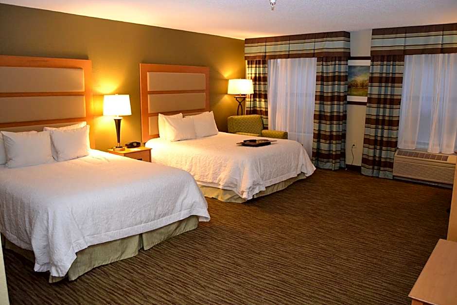 Photo 1 of 2 of 2 Queen Beds, Hearing/Mobility Accessible, Bathtub