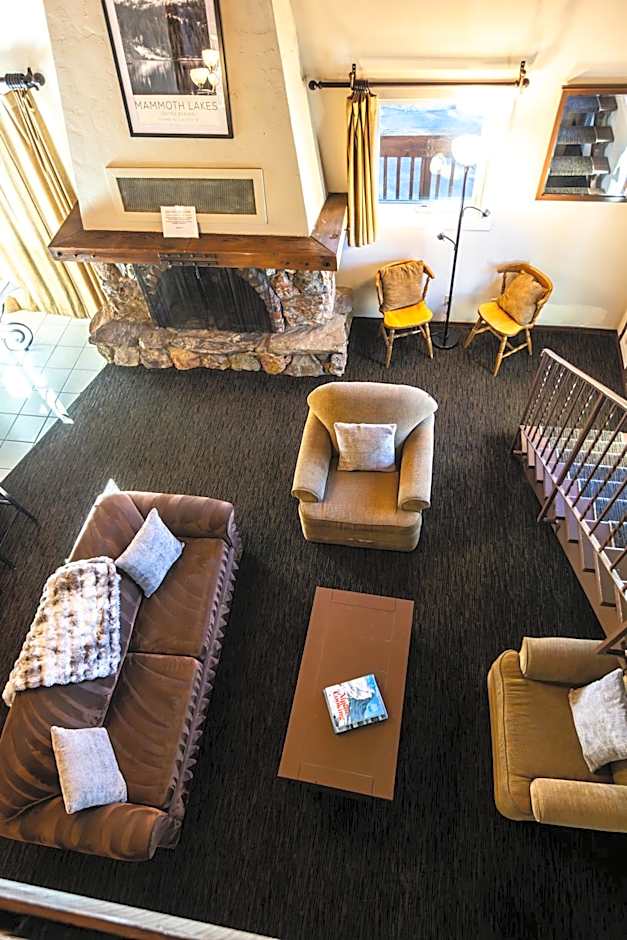 The Mammoth Creek Inn