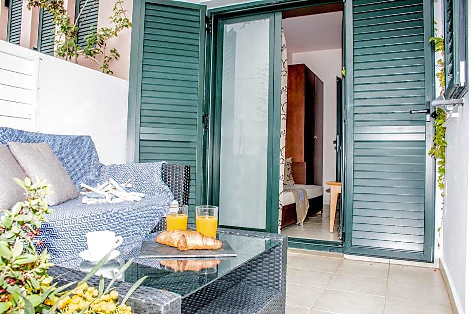 Marigianna Apartments