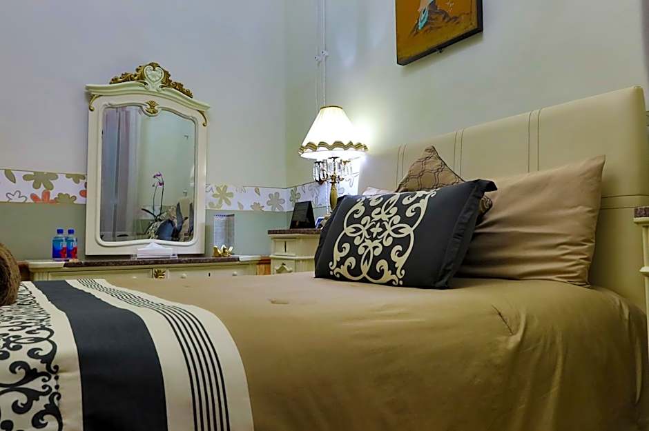 Azcami Boutique Hotel