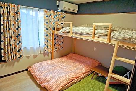 203 Duplex Triple Room