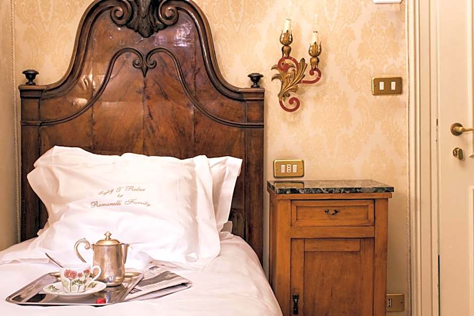 Hotel Flora