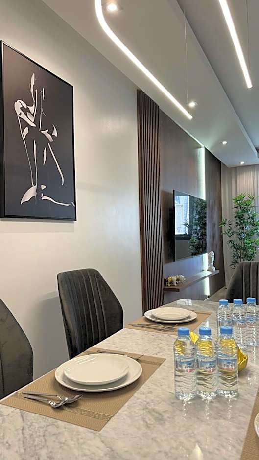 Garden View and Terrace 3BR - AppartAli Luxury Platform