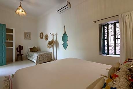 Triple Room with Private Bathroom