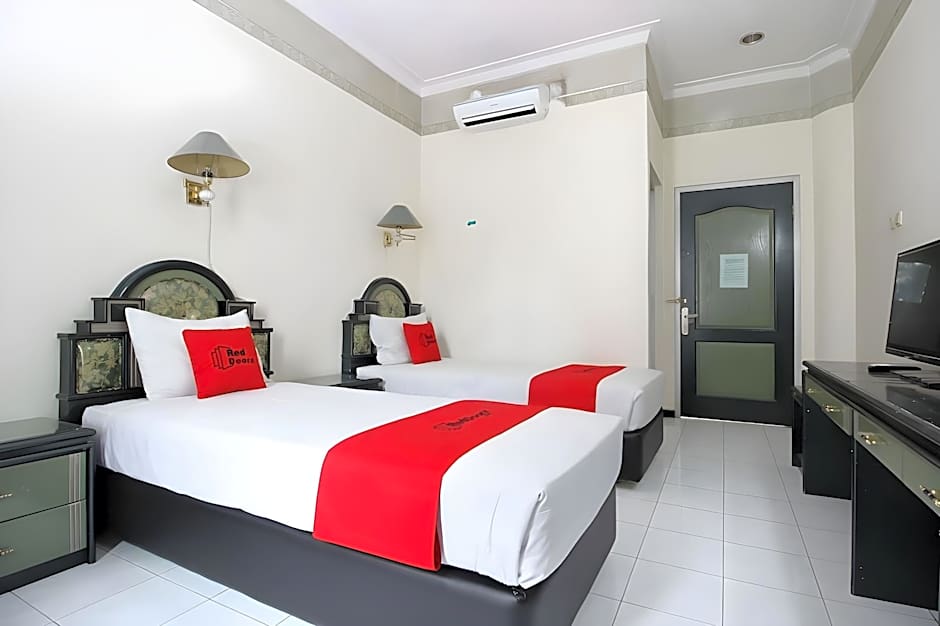 Akur Hotel Malioboro Mitra RedDoorz