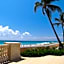 Tropical Beach Condo - Pool, Shops, 86" TV, WiFi