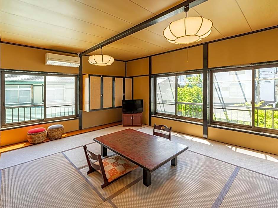 くさつのお宿 清重館 Kiyoshigekan 素泊りの宿