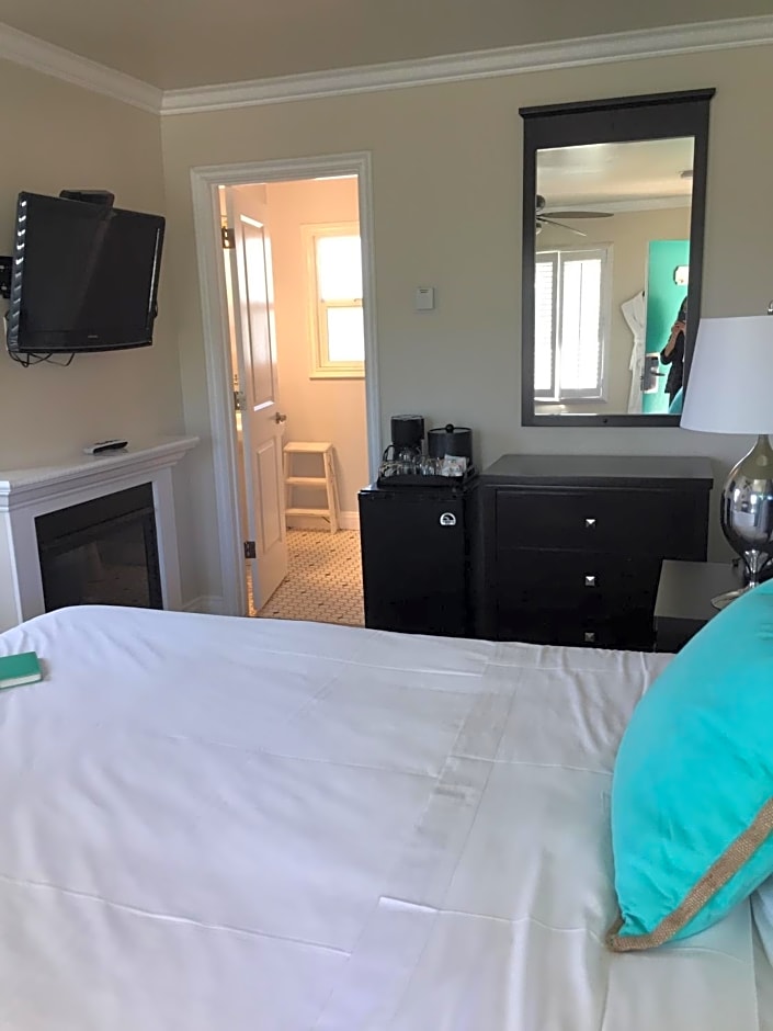 Beach Bungalow Inn And Suites