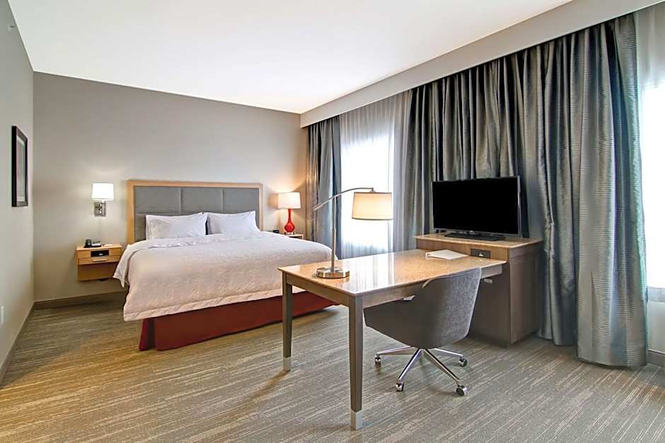 Hampton Inn By Hilton & Suites Grande Prairie, Alberta, Canada